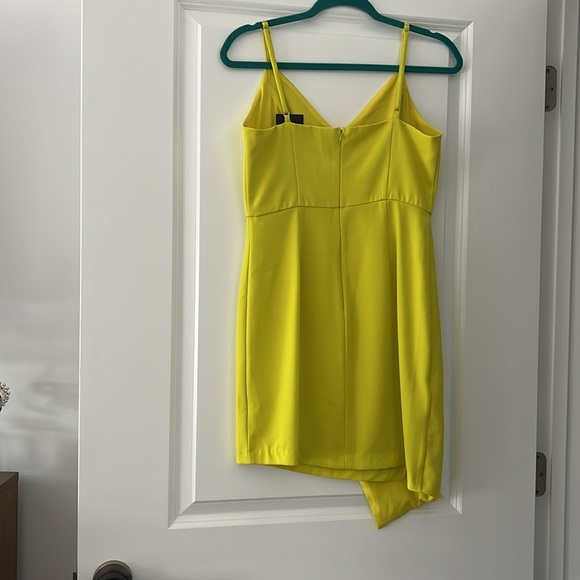 Worn once - Picture 3 of 3